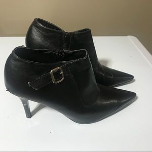 Women’s cute bootie heel